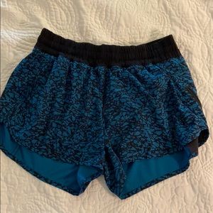 Lululemon tracker short